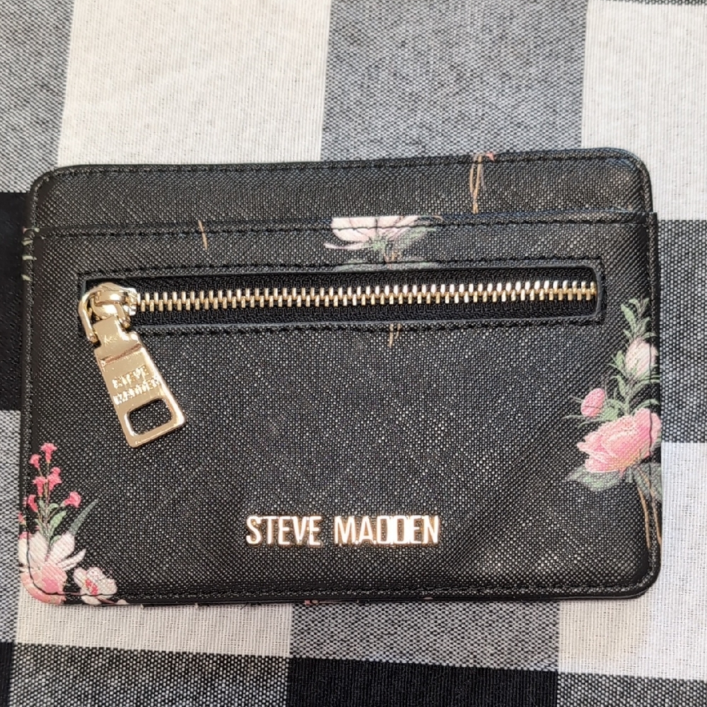 Steve Madden Black Floral Card Holder with Zipper